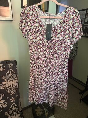 Pink and Black Floral V-Neck Mini Dress